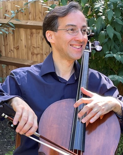 Photograph of cellist Oliver Gledhill